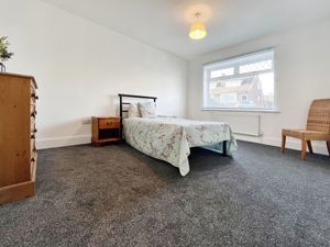 Bed 1- click for photo gallery